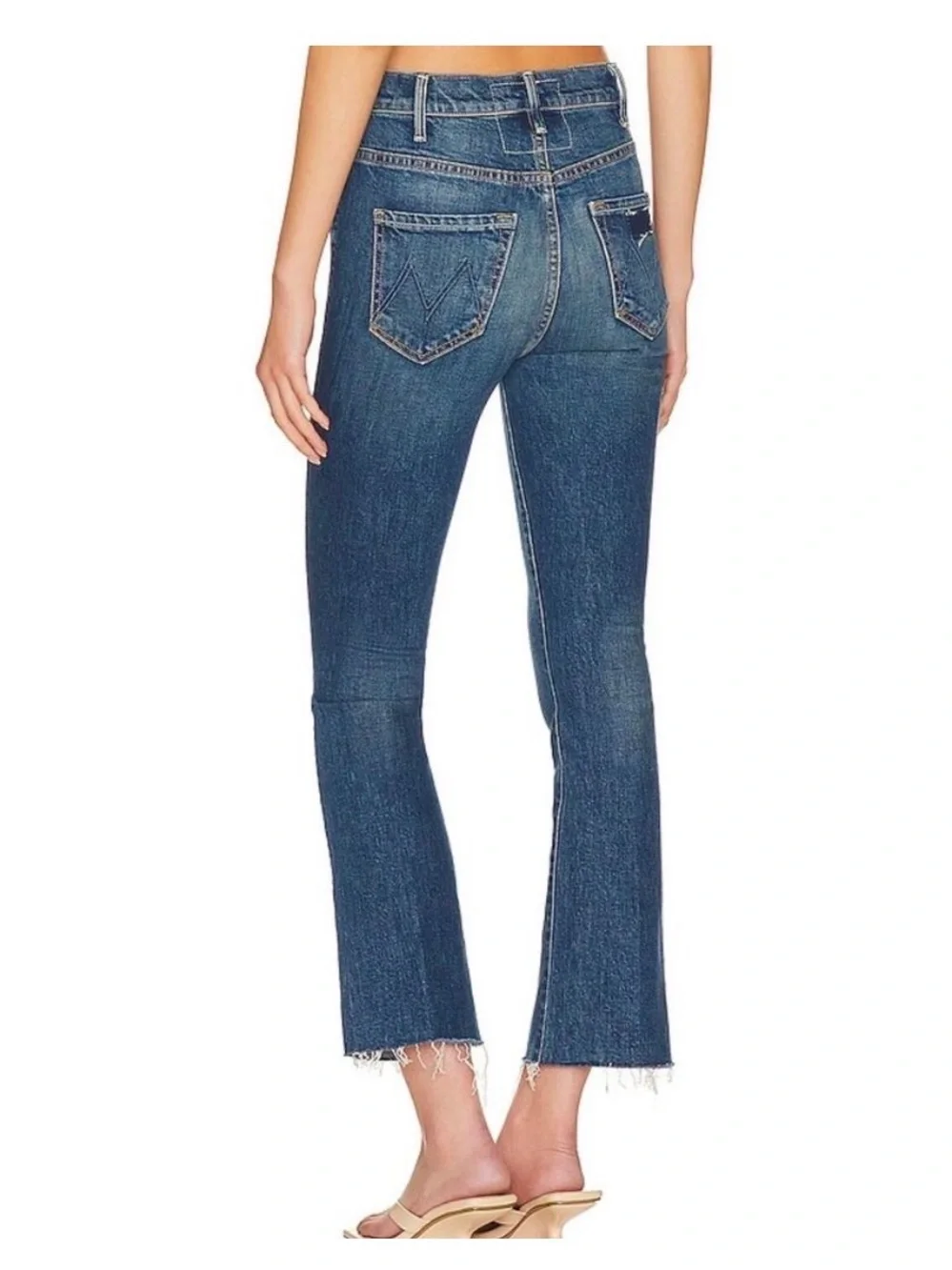 MOTHER Hustler Flood Fray Denim in ‘Beer Me’